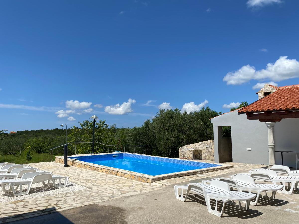 Guest Accommodation Grozdanic Dubravice ภายนอก รูปภาพ